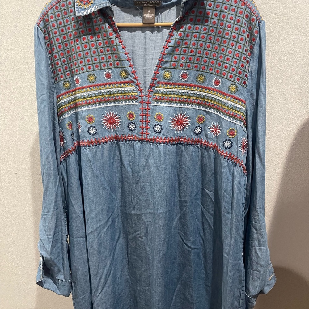 Embroidered Denim dress Chelsea Theodore sz xl